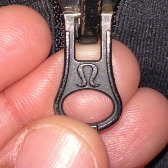 Lululemon Women Define Jacket - Picture 3 of 4